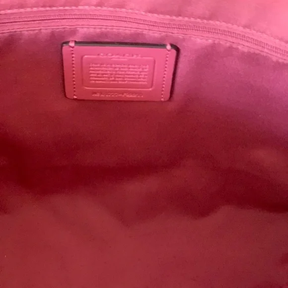 NWOT Coach Ava Chain Refined Red Pebble
Leather Tote Bag Carryall - Picture 11 of 15